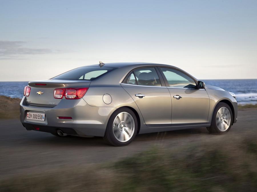 Chevrolet Malibu 2012 года  (EU) (фото 104 из 105)